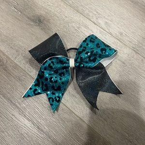 cheetah print bow